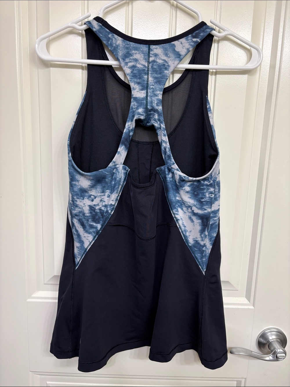 lululemon athletica Navy Tank with Blue Tie-Dye Side Panels - Picture 4 of 9